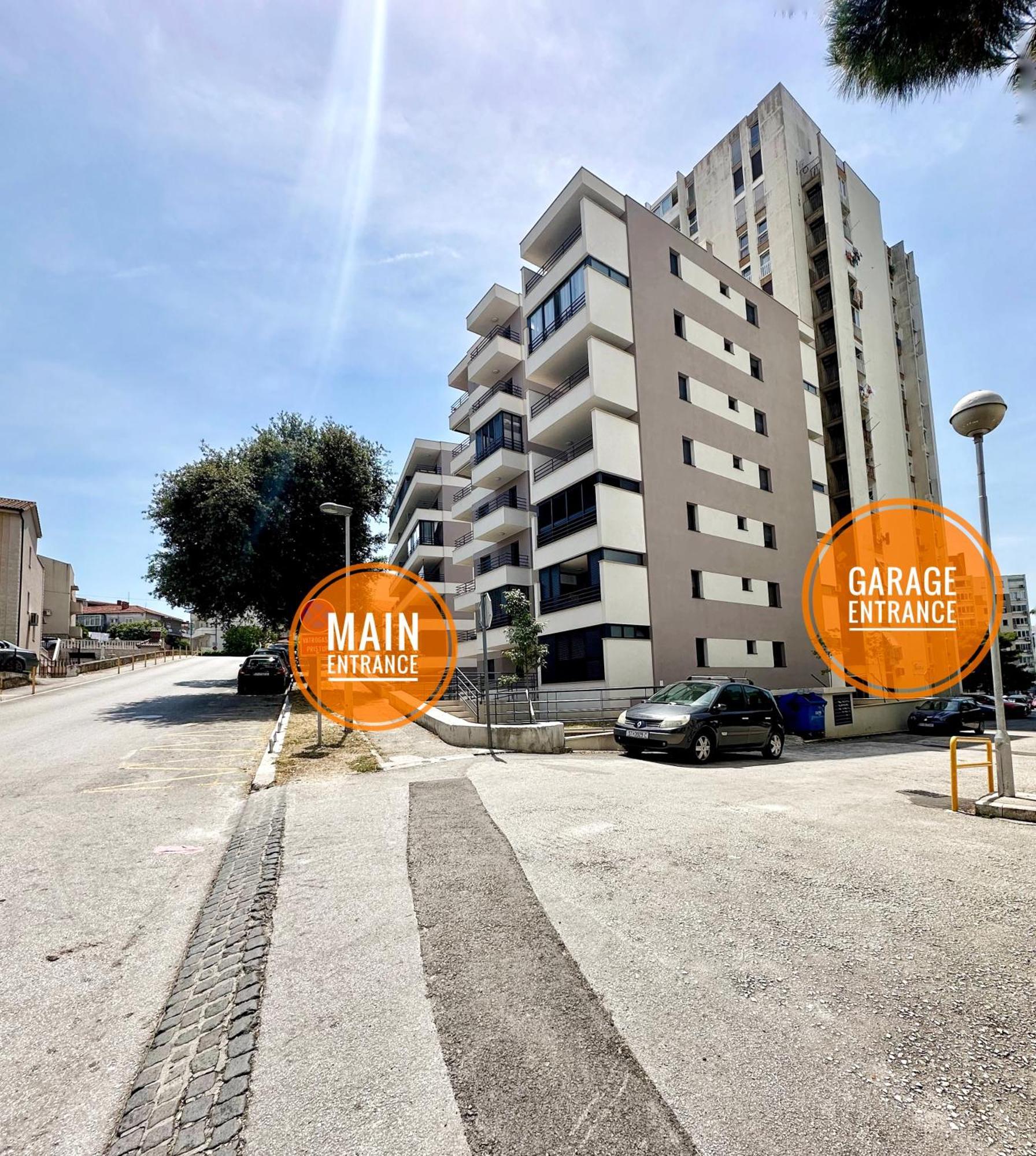 S'Akvarel 1 & 5 - Private Garage Apartment สปลิท ภายนอก รูปภาพ