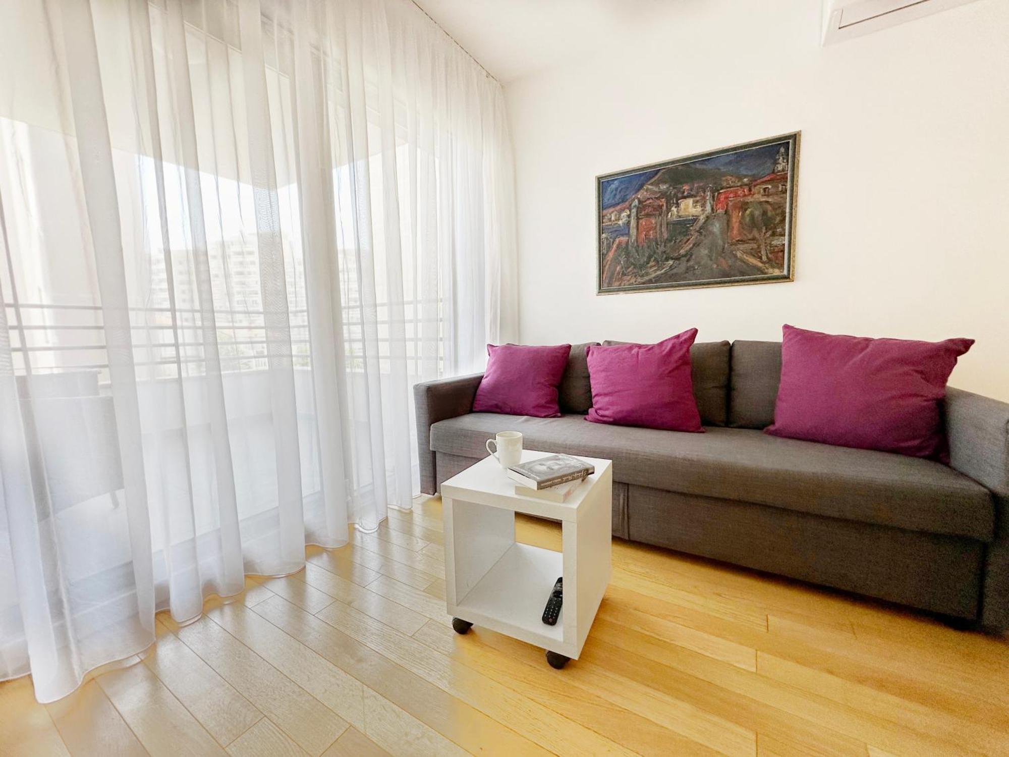 S'Akvarel 1 & 5 - Private Garage Apartment สปลิท ภายนอก รูปภาพ
