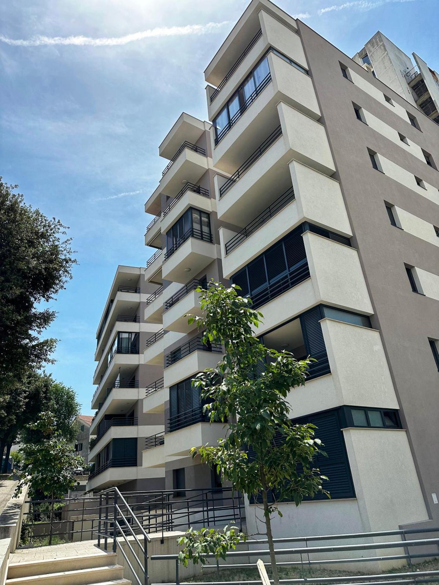 S'Akvarel 1 & 5 - Private Garage Apartment สปลิท ภายนอก รูปภาพ